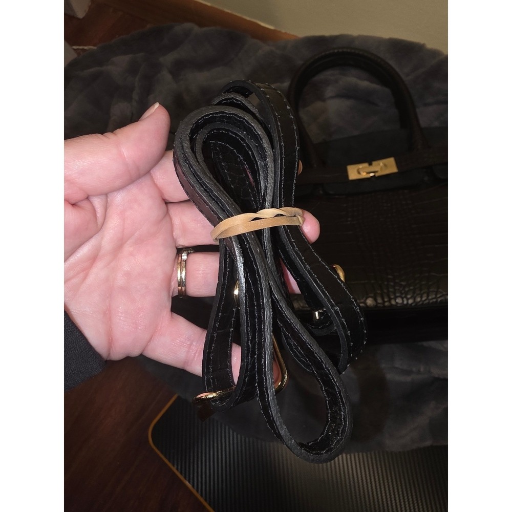 Georgio's and Son Black Croc Embossed Satchel Handbag with Crossbody Strap - Picture 8 of 16
